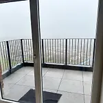 Birmingham - Cozy 2 Bed Apartment - Sleeps 4